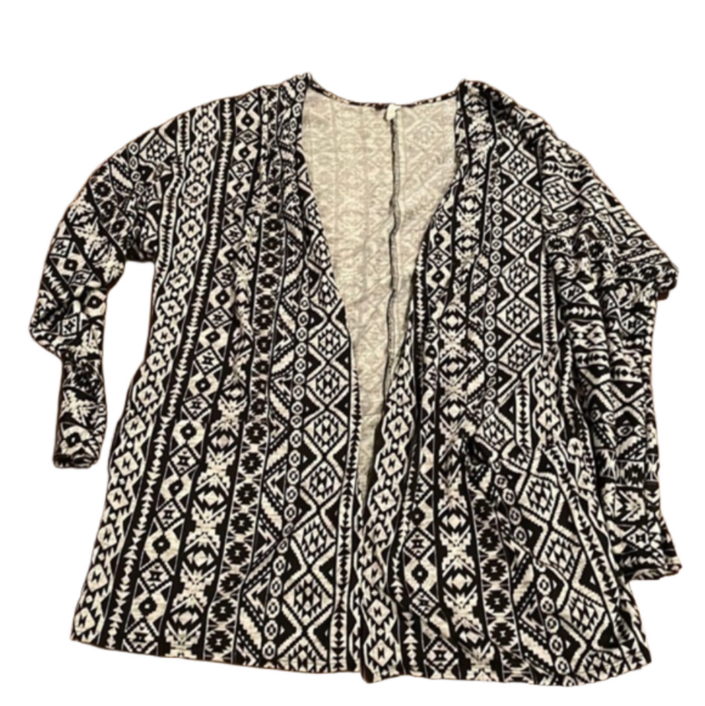 Hot Gal tribal print cardigan L grey and black
